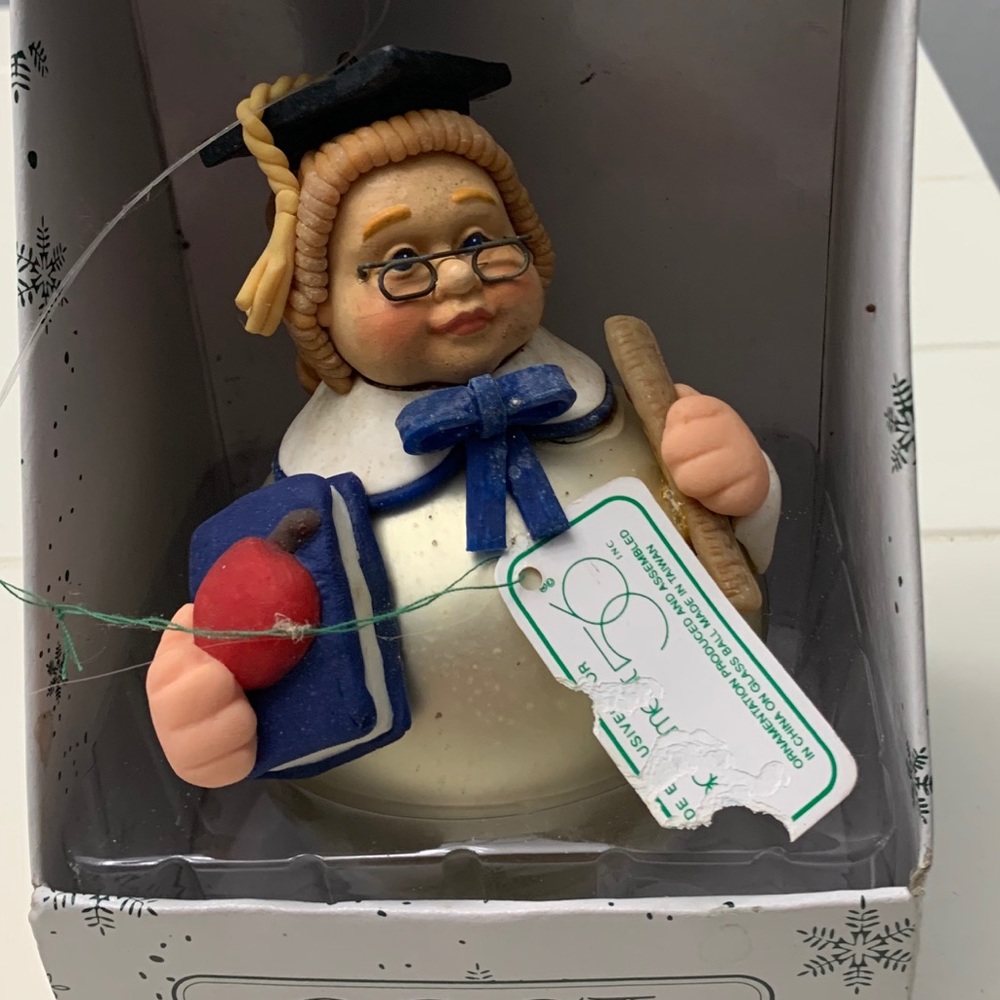 Dept 56 Graduate Teacher Christmas Ornament 18504